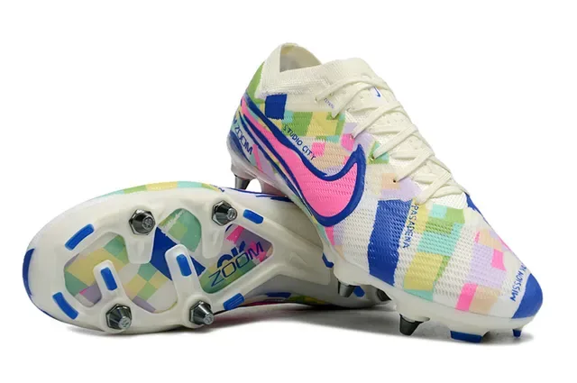 Nike أحذية كرة القدم متعددة الألوان وردية منخفضة القطعة صوفية الجزء العلوي مطبوع هندسي أرض صلبة 4