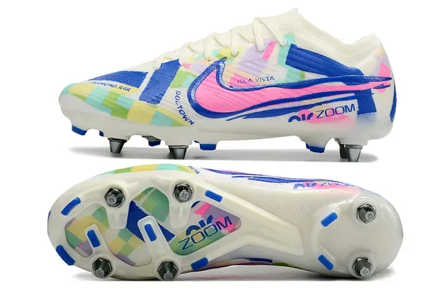 Nike أحذية كرة القدم متعددة الألوان وردية منخفضة القطعة صوفية الجزء العلوي مطبوع هندسي أرض صلبة 6