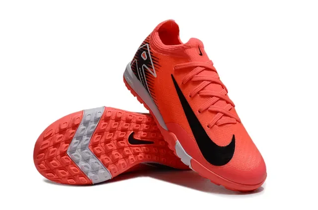Nike Chaussures de Football Turf Orange Noir Upper Tricot Semelle Moldée 4