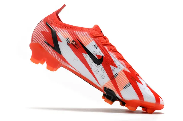 Nike chaussures de football orange noir bas ajustement chaussette upper superpositions dynamiques chevron terrain ferme 10