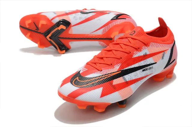 Nike chaussures de football orange noir bas ajustement chaussette upper superpositions dynamiques chevron terrain ferme 13