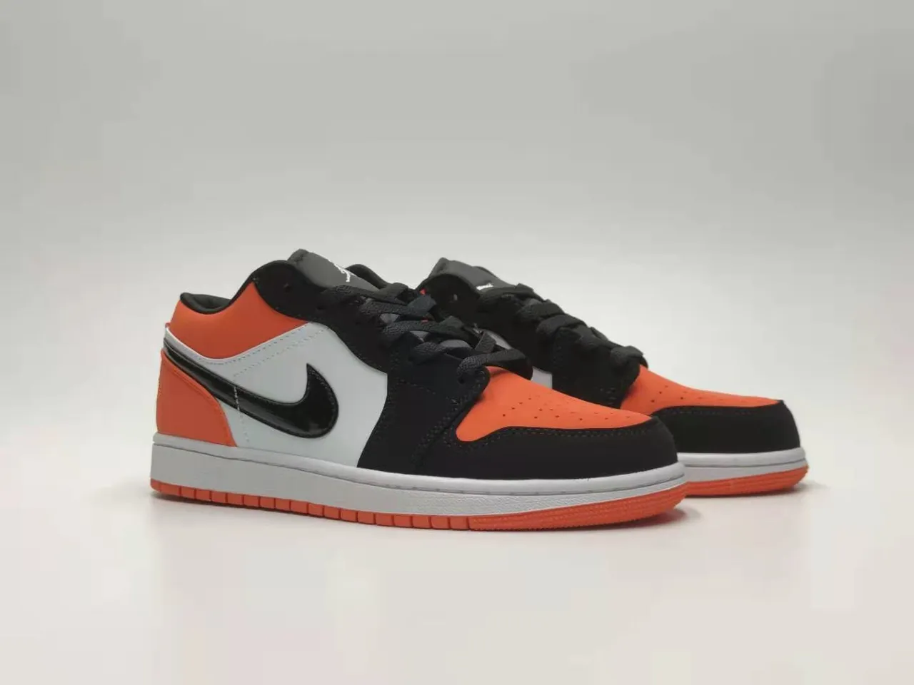 Nike Orange Black Low-Top Cupsole Lifestyle Sneakers 3
