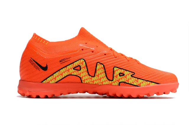 Nike Naranja Amarillo Parte superior de punto Ajuste dinámico Cuello Zapatos de fútbol turf 5