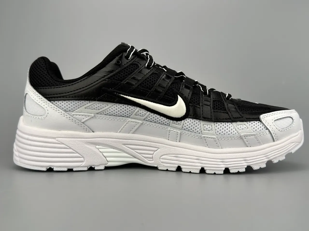 Nike P-6000 Black and White Lifestyle Sneakers 10