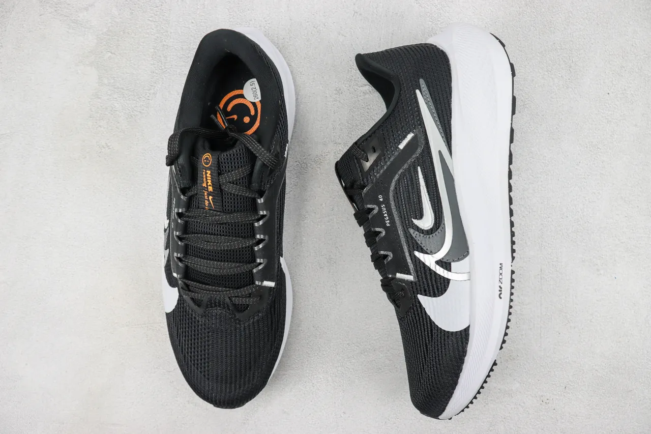 Nike Pegasus 40 Black White Running Shoes 3