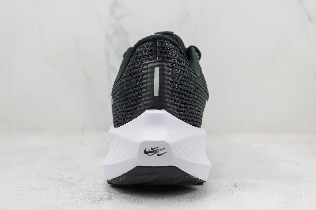Nike Pegasus 40 Black White Running Shoes 9