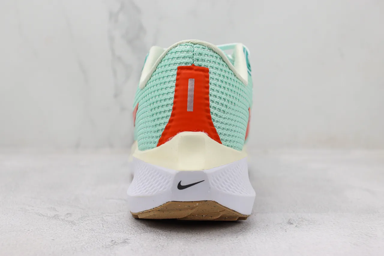 Nike Pegasus 40 Mint Green Red Running Shoes 9