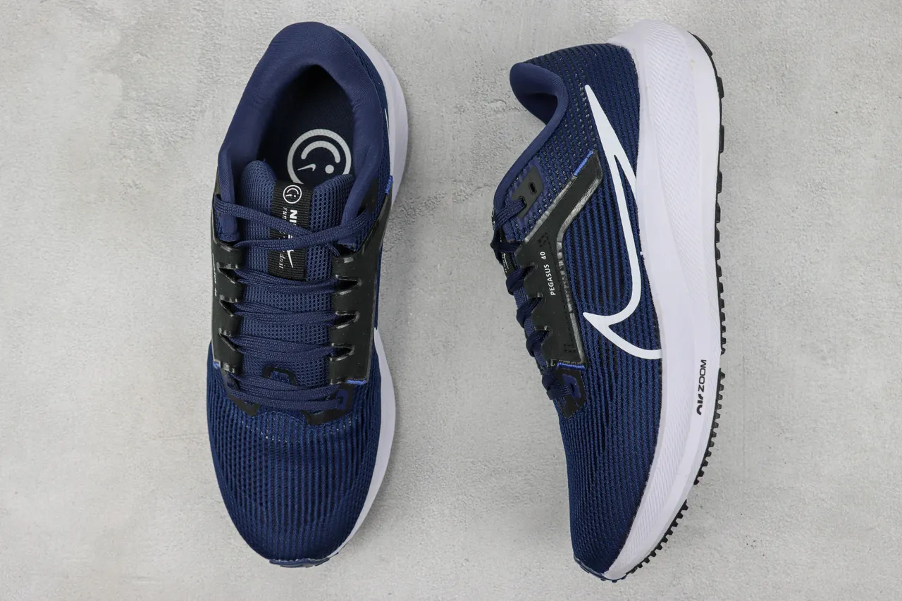 Nike Pegasus 40 Navy Blue White Running Shoes 3
