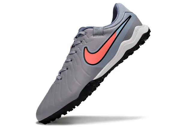 Nike Phantom GT Artificial Grass Soccer Shoes 3