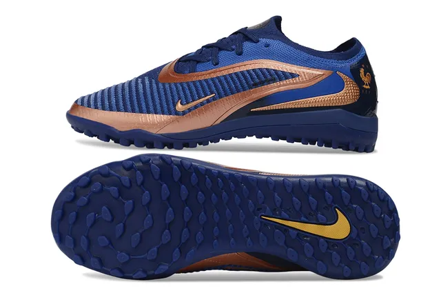 Nike Phantom GT Chaussures de football Turf avec upper en tricot bleu doré, overlays métalliques en cuivre 6