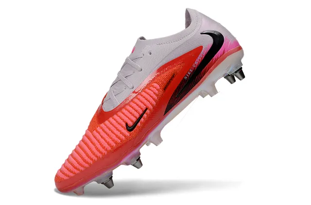 Nike Phantom GT Red White Low-Cut Knit Upper Iridescent Heel Overlay Firm-Ground Soccer Shoes 3