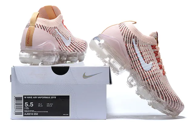 Nike Pink Beige Flyknit Upper Full-Length Visible Air Sole Lifestyle Sneakers 10