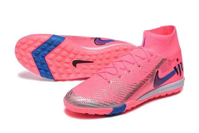 Nike Chaussures de football Turf rose et bleu avec upper Flyknit et col sock-fit 6