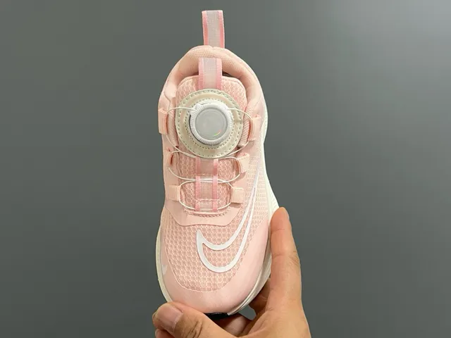 Nike Pink White Dial-Lacing System Engineered Mesh Upper Running Shoes 9