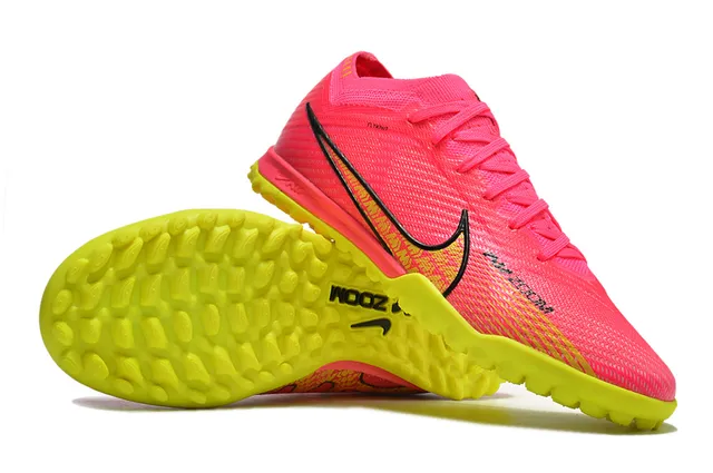 Nike Zapatillas de fútbol turf con upper de knit, cuello sock-fit, color rosa amarillo 4