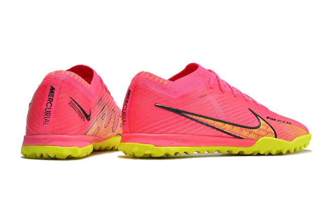 Nike Zapatillas de fútbol turf con upper de knit, cuello sock-fit, color rosa amarillo 5