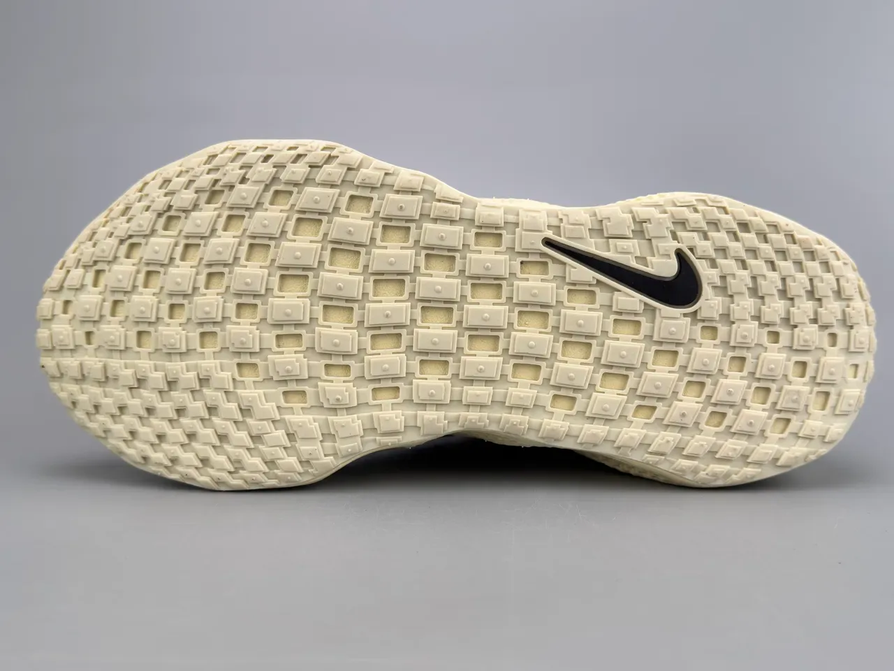 Nike Pixel Cage Low-Top Lifestyle Sneaker 8