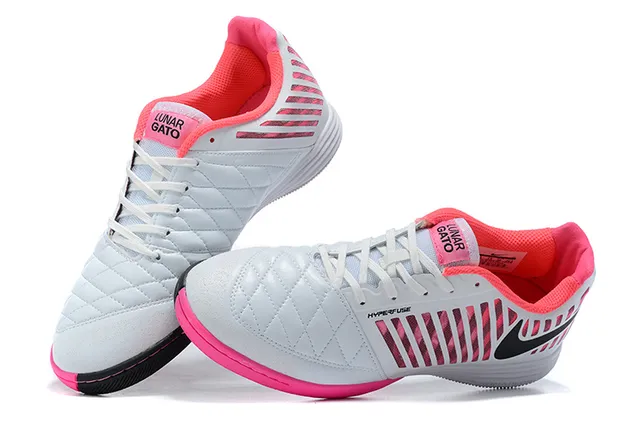 Nike أحمر أبيض كاج مودلد علوي مبطن مقدمة صناعية أحذية كرة القدم الداخلية 12