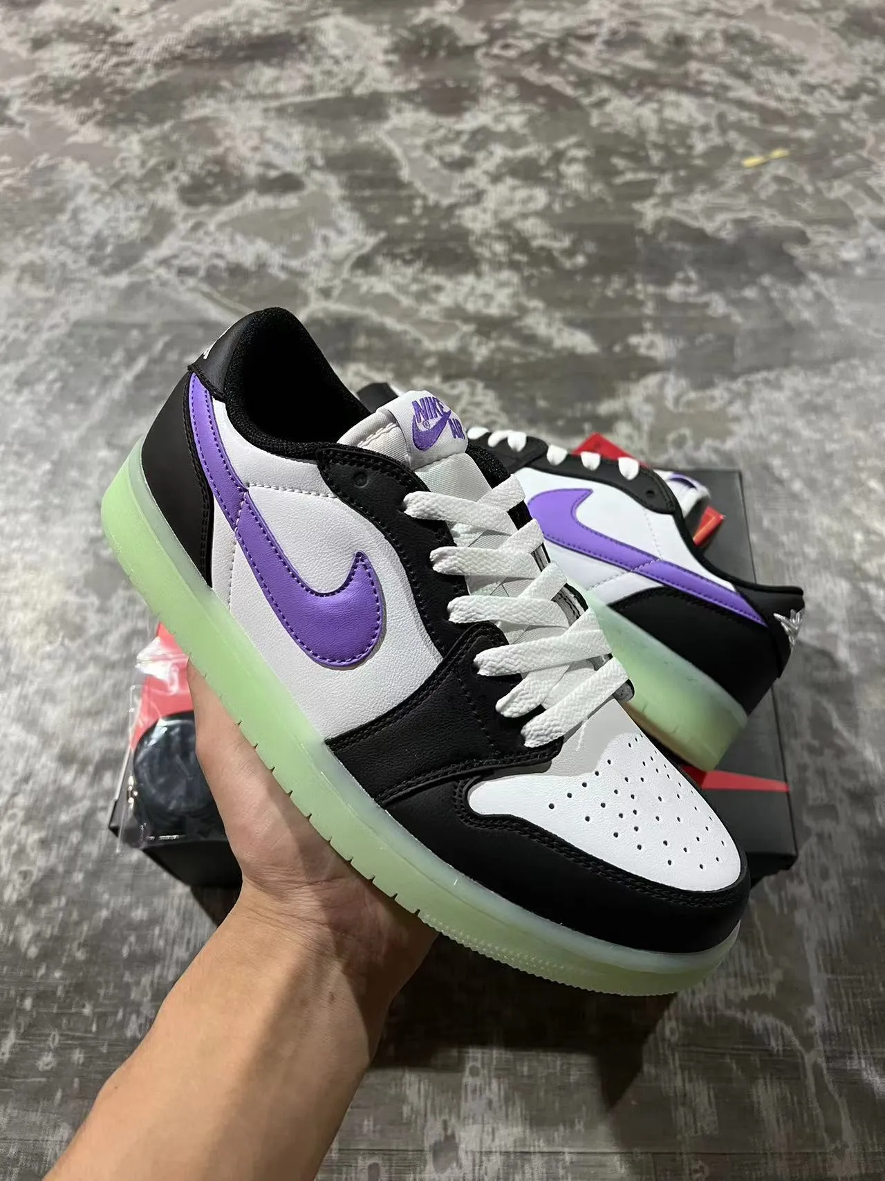 Nike SB Dunk Low Black Purple Leather And Synthetic Upper Lifestyle Sneakers 2