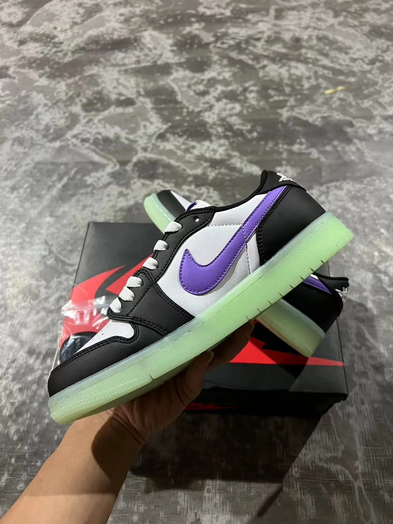 Nike SB Dunk Low Black Purple Leather And Synthetic Upper Lifestyle Sneakers 5