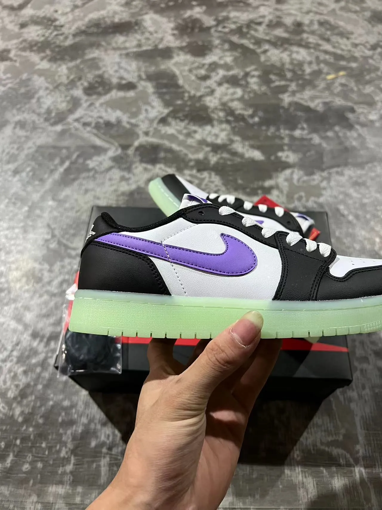 Nike SB Dunk Low Black Purple Leather And Synthetic Upper Lifestyle Sneakers 7