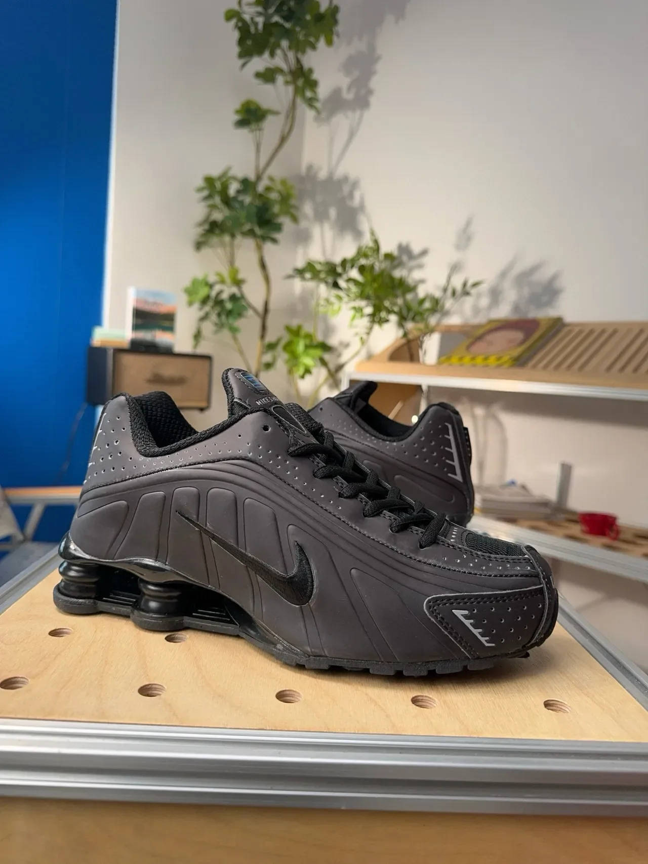 Nike Shox Monochromatic Black Lifestyle Sneakers 2