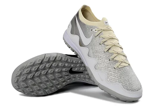 Nike Silver Beige Metallic Upper Laces And Collar Sneakers 4