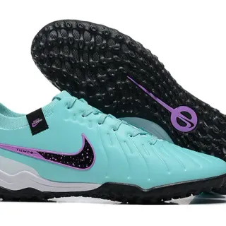 Nike Tiempo नीली बैंगनी लो-कट सिंथेटिक अपर मोल्डेड स्टड्स टर्फ सोकर शूज