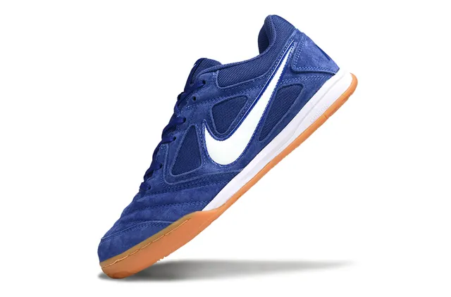 Nike Tiempo Genio Tênis de futebol indoor com upper de camurça e mesh azul branco de baixa altura 2