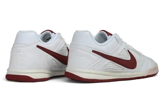 Chaussures de football indoor Nike Tiempo Indoor White and Burgundy 6