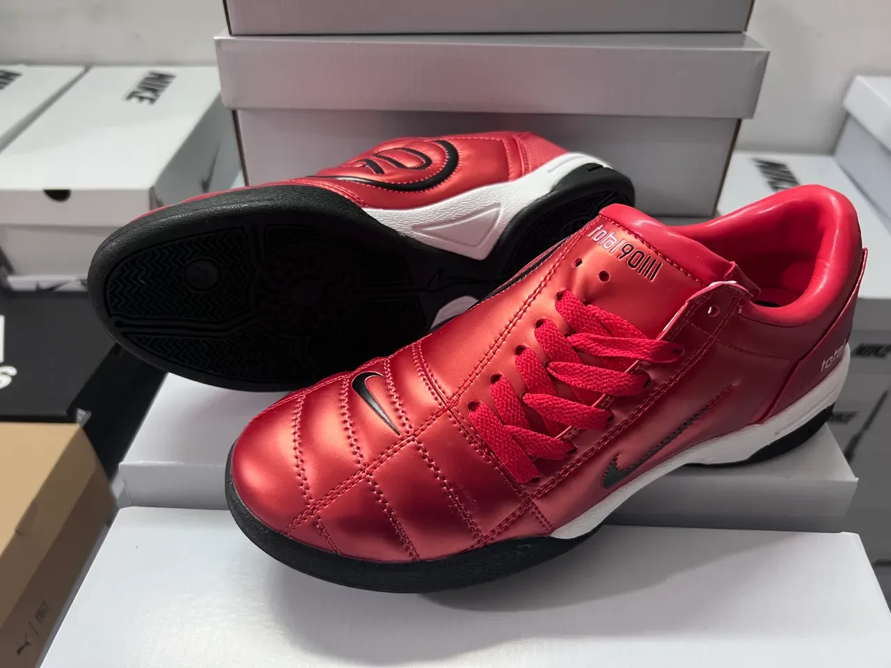 Nike Total 90 III Chaussures de football intérieur rouge métallique 8