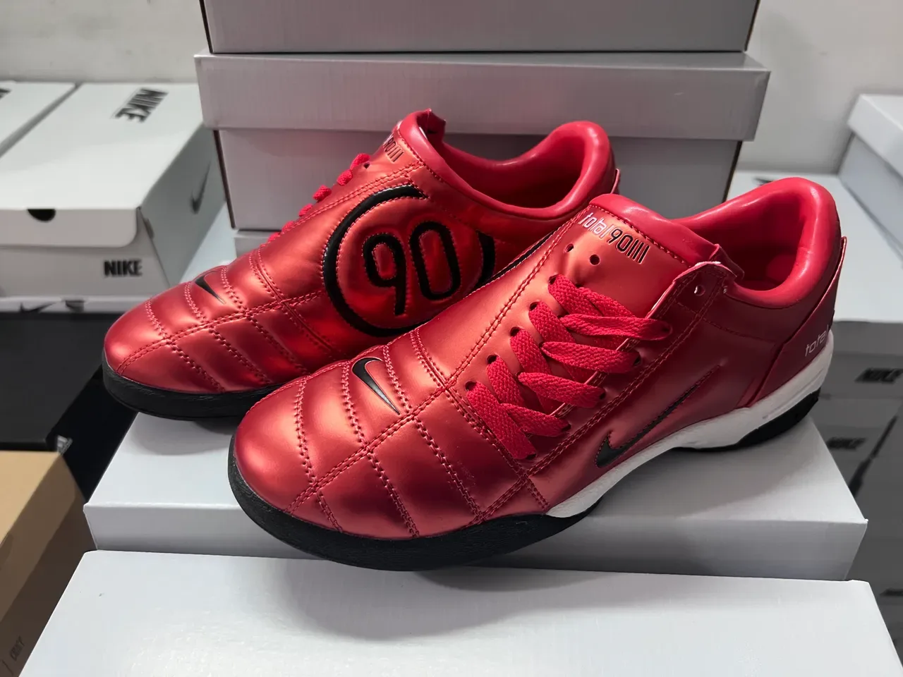 Nike Total 90 III Chaussures de football intérieur rouge métallique 9