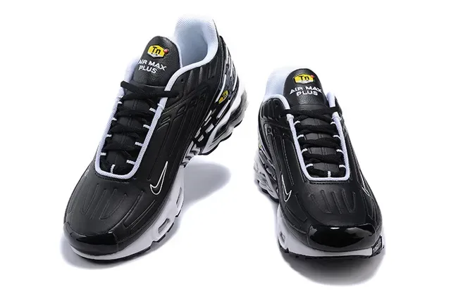 Nike Tuned Air White Black Multicolor Lifestyle Sneakers 15