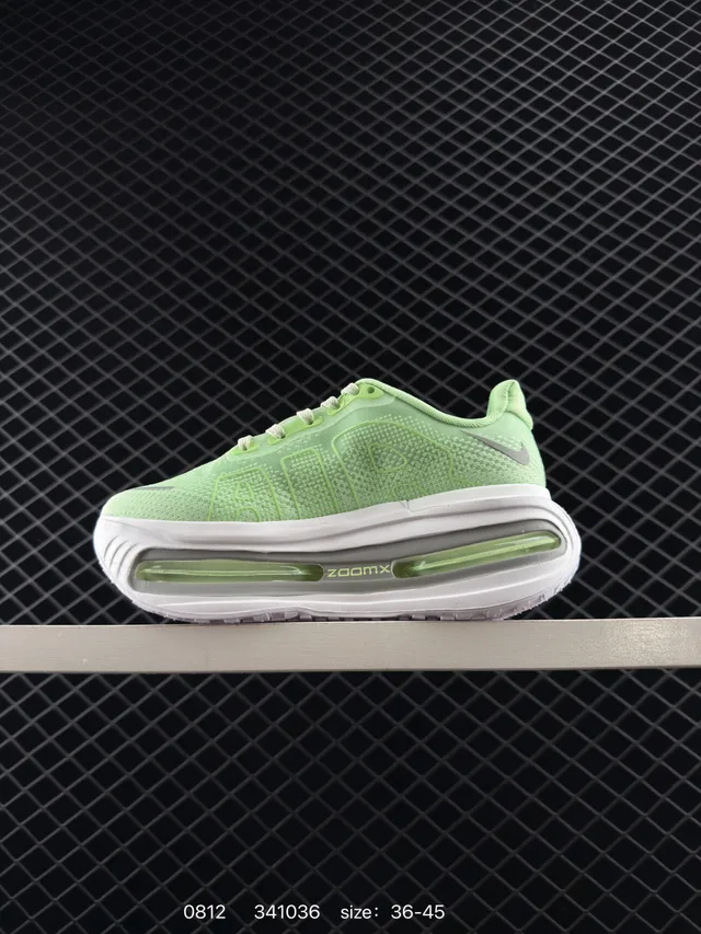 Nike Vomero Premium Zapatillas de running low top color verde lima 4