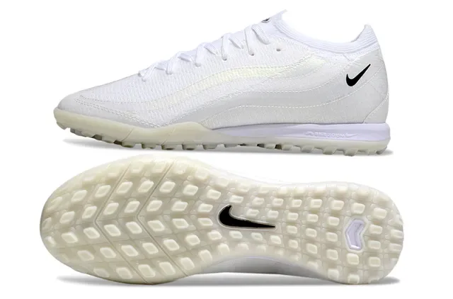 Nike Chaussures de football turf blanc noir upper maille rayures iridiscentes ondulées 5