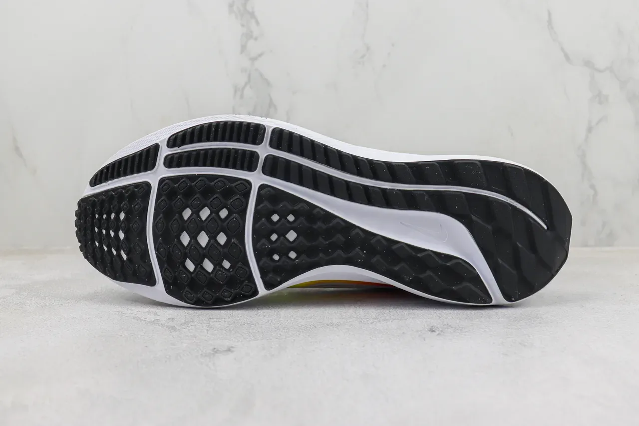 Nike White Blue Breathable Mesh Upper Color-Blocked Swoosh Running Shoes 8