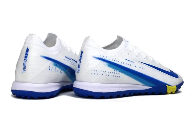 Nike Chaussures de football Turf blanc et bleu upper en maille silhouette low-cut 5