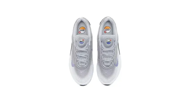 Nike White Blue Mesh Upper Exposed Cushioning Pods Lifestyle Sneakers 2
