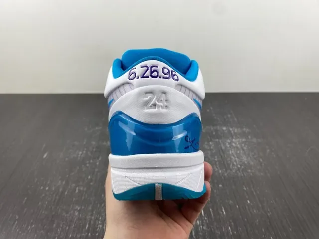 Nike Blanc Bleu Mi-Coupure Silhouette Upper Synthétique Multicouche Chaussures de Basketball 9