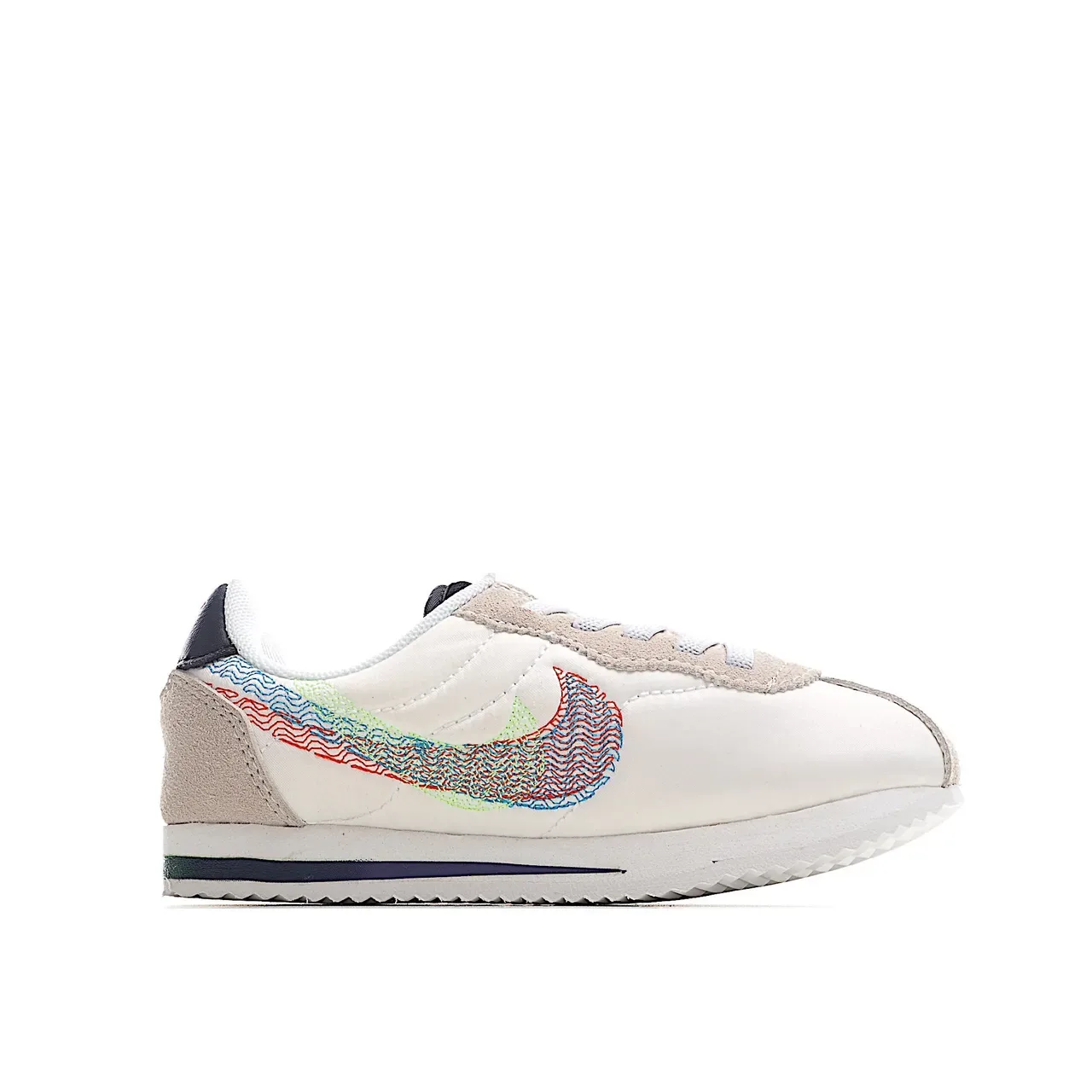 Nike White Green Laceless Strap Closure Rounded Toe Lifestyle Sneakers 18