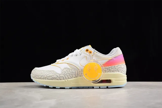 Nike Branco Multicolor Low-Top Camadas Couro E Malha Superior Estilo De Vida Tênis 1