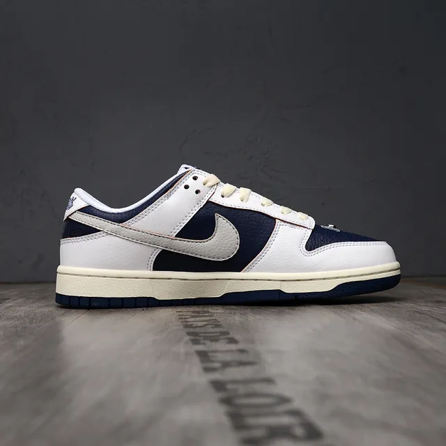 Nike White Navy Low-Top Leather-Paneled Lifestyle Sneakers 6