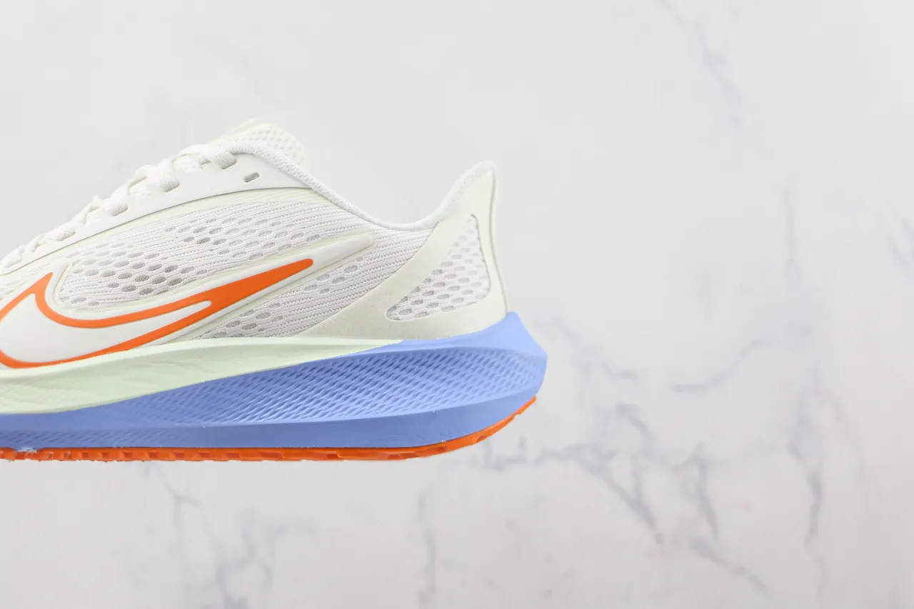 Nike White Orange Engineered Mesh Upper Dual-Tone Midsole Running Shoes 7