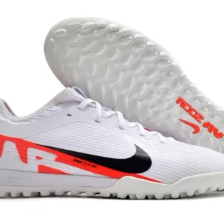 Nike सफेद नारंगी लो-कट सिंथेटिक अपर रिब्ड टेक्स्चर्ड फोरफुट टर्फ फुटबॉल जूते