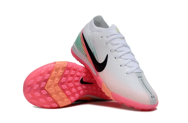 Nike White Pink Knit Upper Gradient Graphic Indoor Soccer Shoes 4