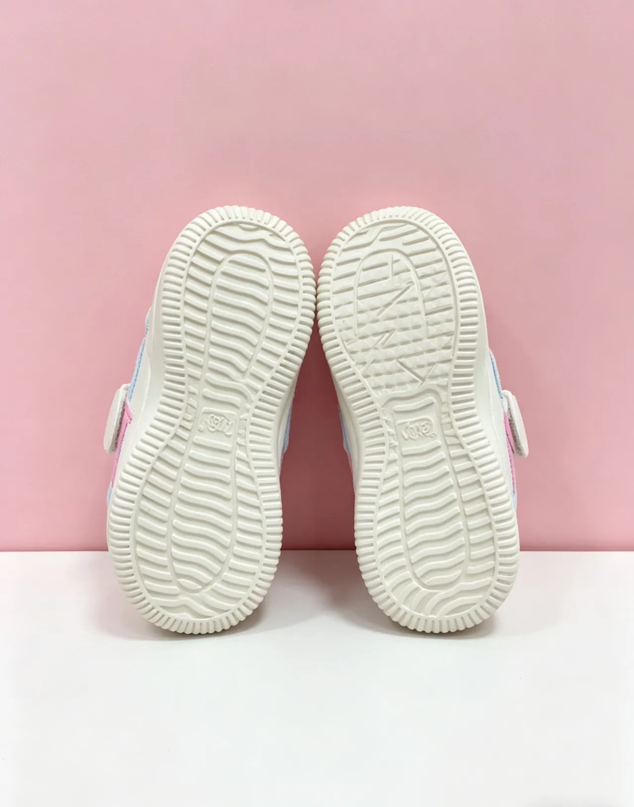 Nike White Pink T-Strap Mesh Upper Mary Jane Shoes 19