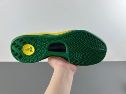 Nike Yellow Green Low-Top Synthetic-Mesh Upper Basketball Shoes 9