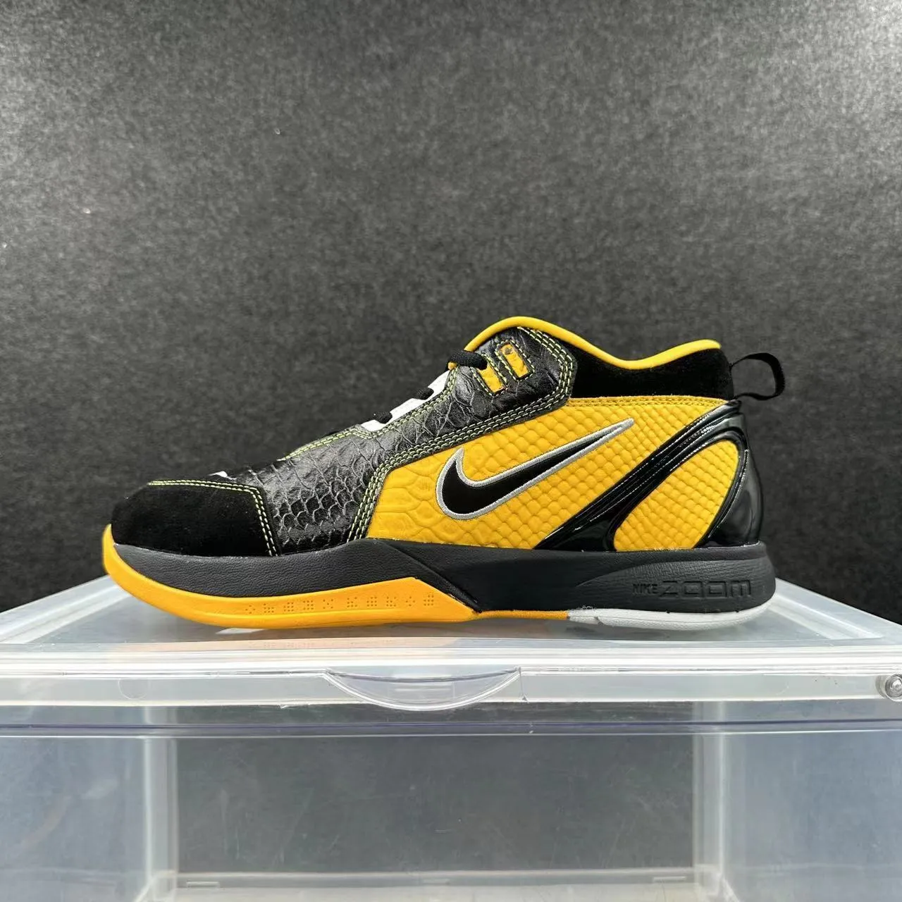 Nike Zoom Kobe IV Black Yellow Basketball Shoes 2