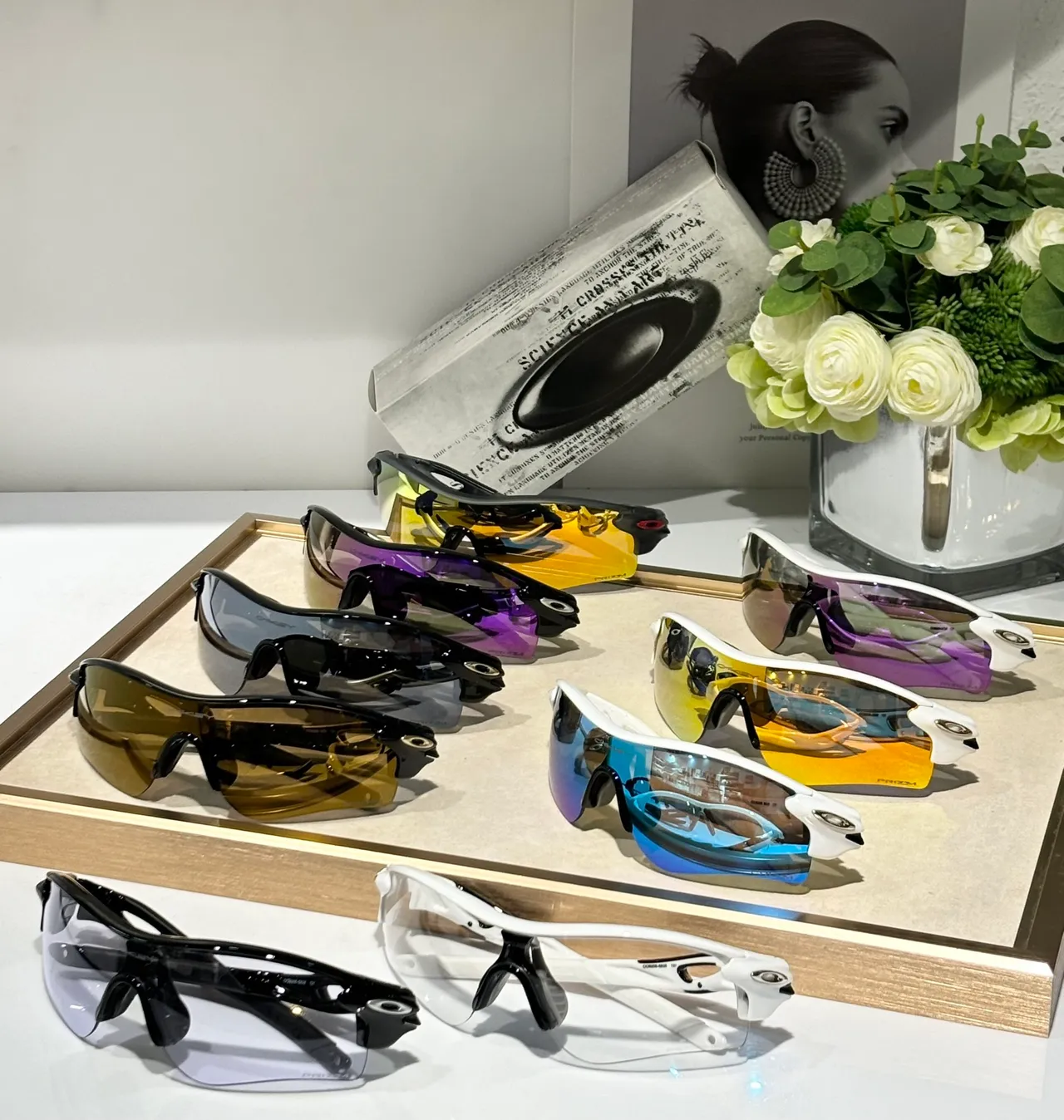 Oakley Black Yellow Wraparound Shield Mirrored Lens Sunglasses 2