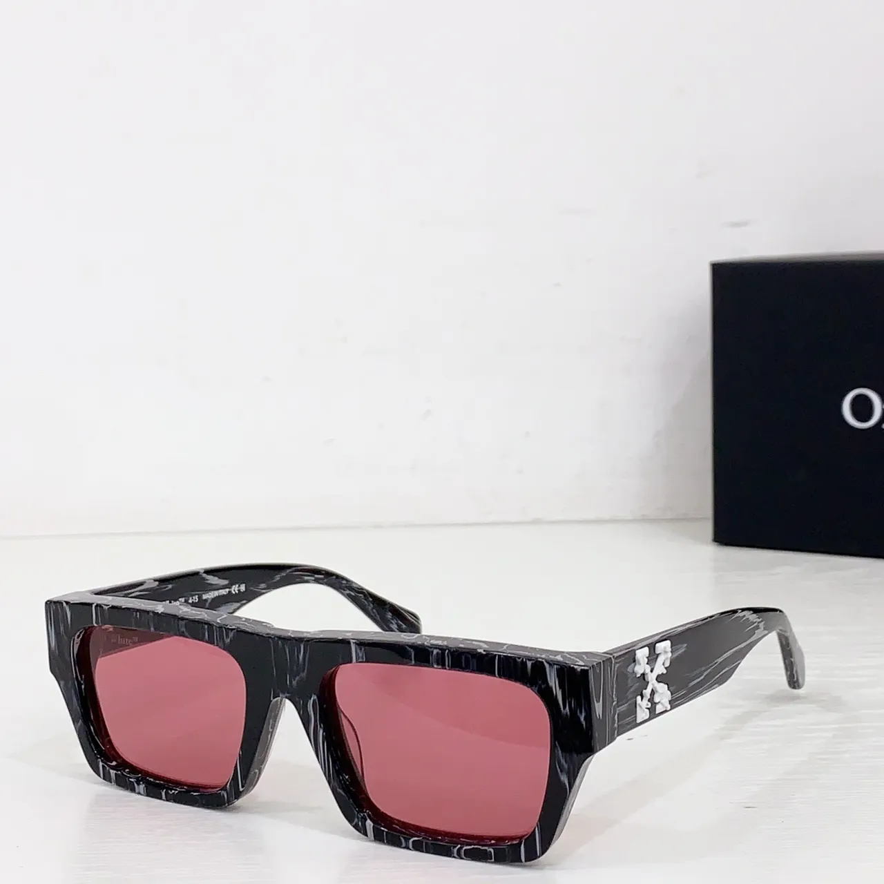 Off-White Arrow Rectangular Oversized Glossy Black Sunglasses 2